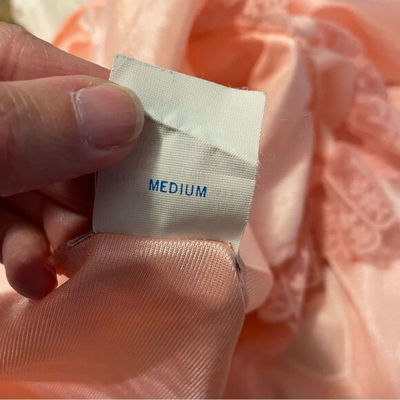 Dutchess Nightgown Vintage Sleeveless V Neck Lace Made in USA Peach Size Medium - Picture 9 of 10